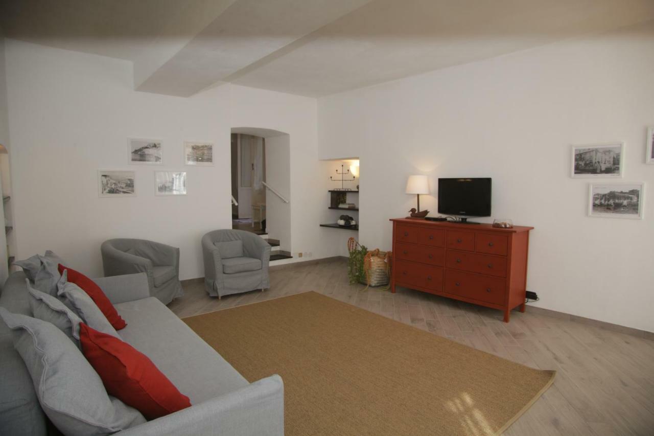 Posidonia Casa Al Mare In Citta Apartman Genova Kültér fotó